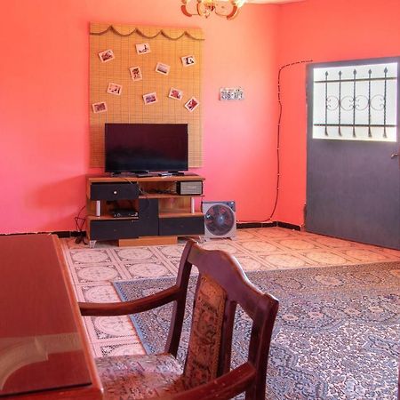 مبيت وإفطار وادي موسى Bedouin Pink Ecohouse المظهر الخارجي الصورة