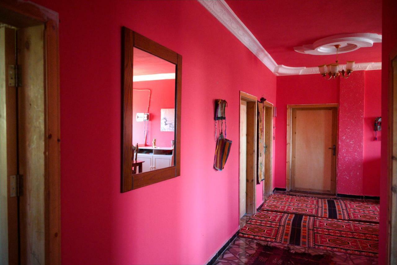 مبيت وإفطار وادي موسى Bedouin Pink Ecohouse المظهر الخارجي الصورة
