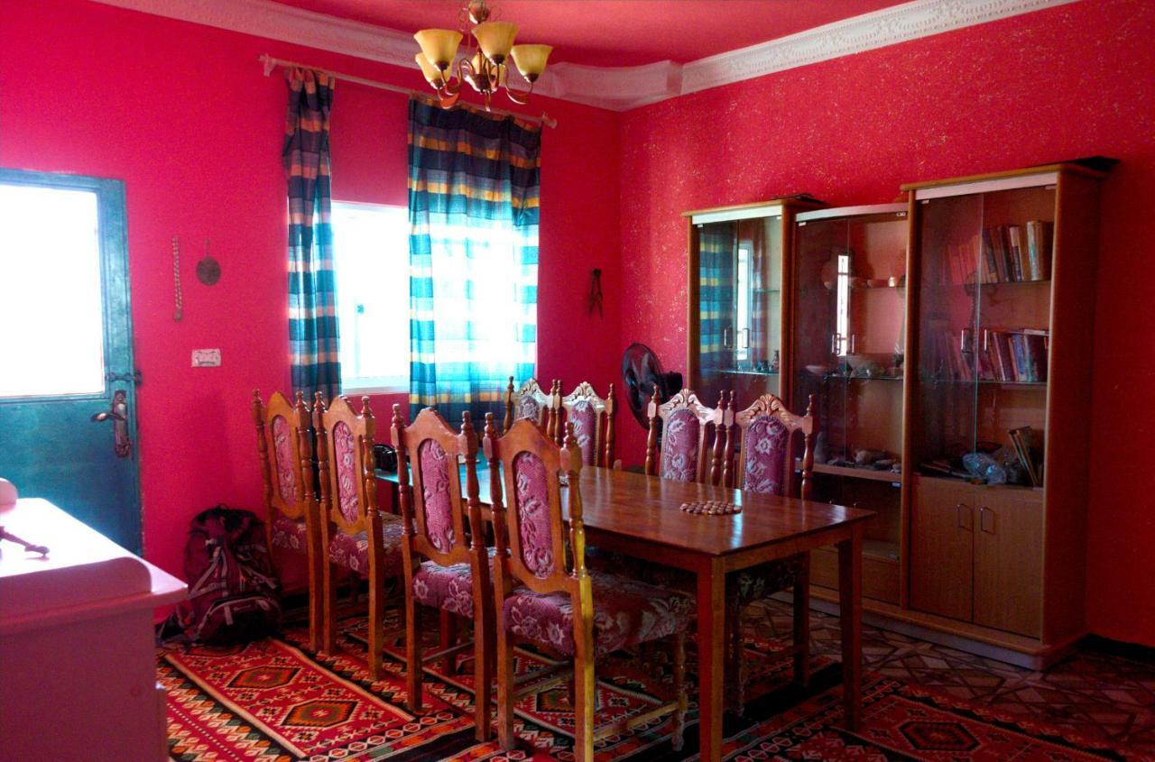 مبيت وإفطار وادي موسى Bedouin Pink Ecohouse المظهر الخارجي الصورة