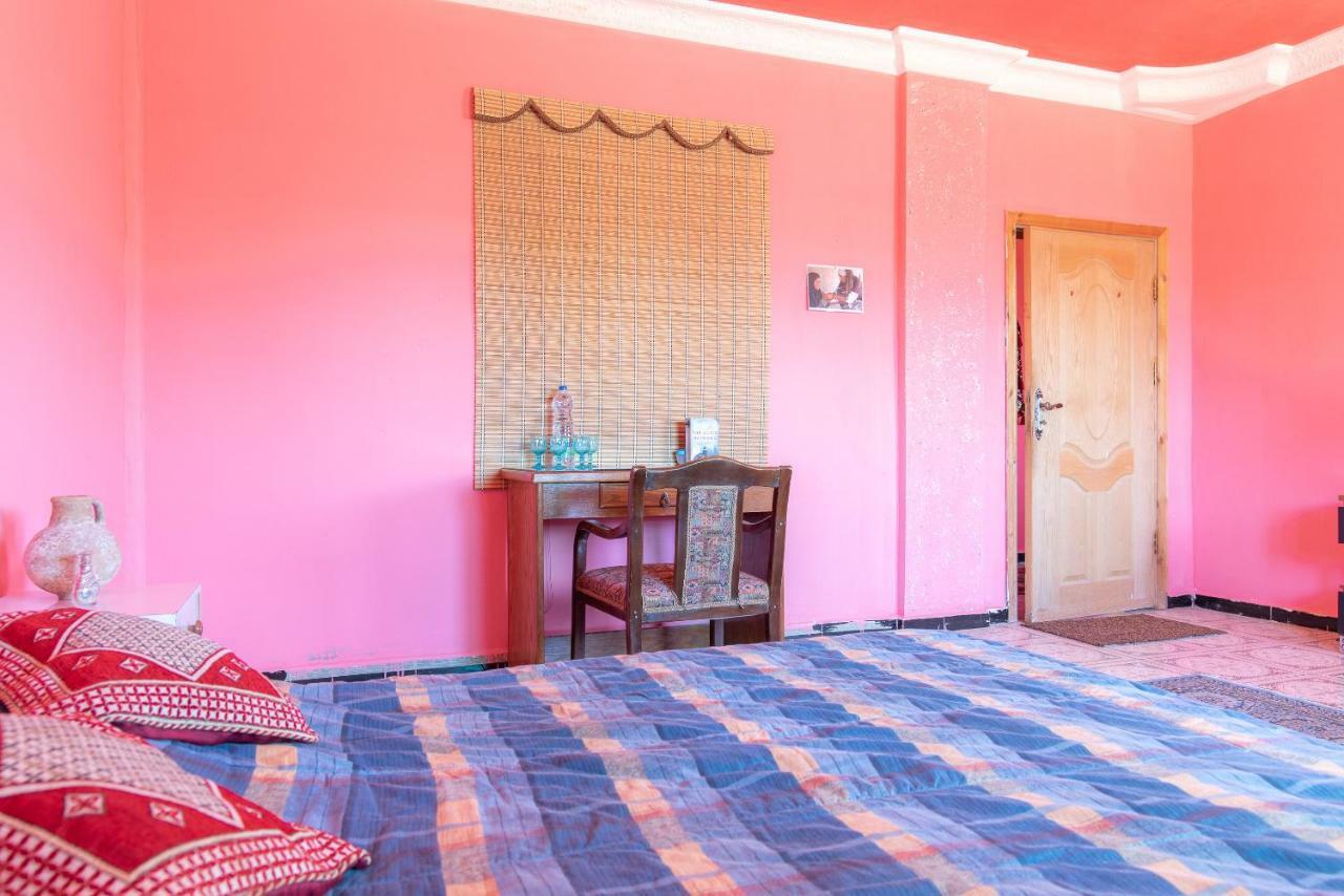 مبيت وإفطار وادي موسى Bedouin Pink Ecohouse المظهر الخارجي الصورة