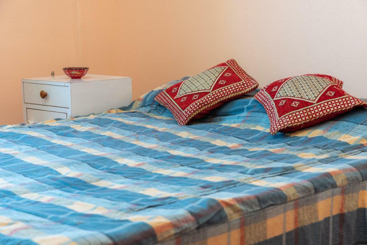 مبيت وإفطار وادي موسى Bedouin Pink Ecohouse المظهر الخارجي الصورة